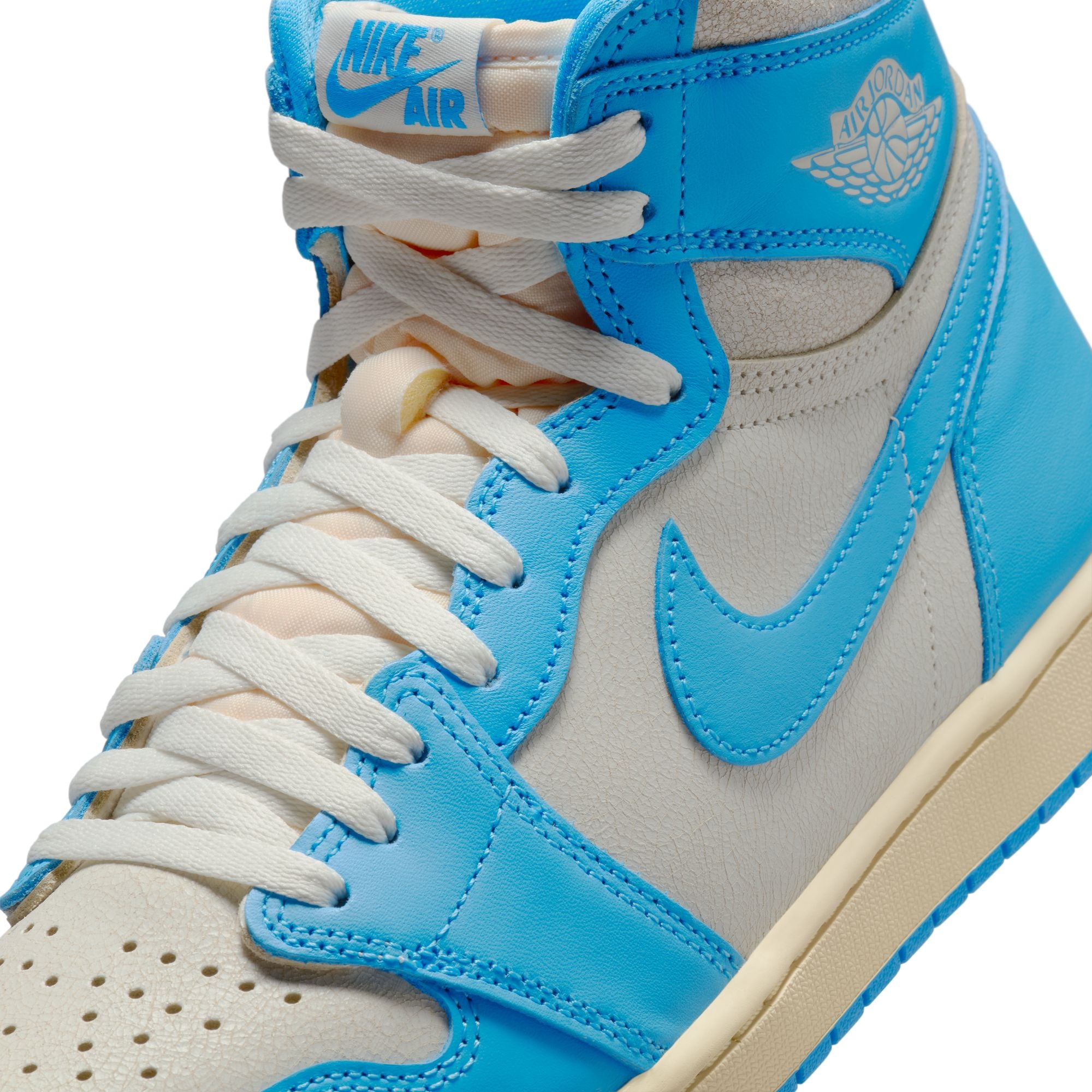 Air Jordan 1 Retro High OG 'UNC Reimagined' - INVINCIBLE