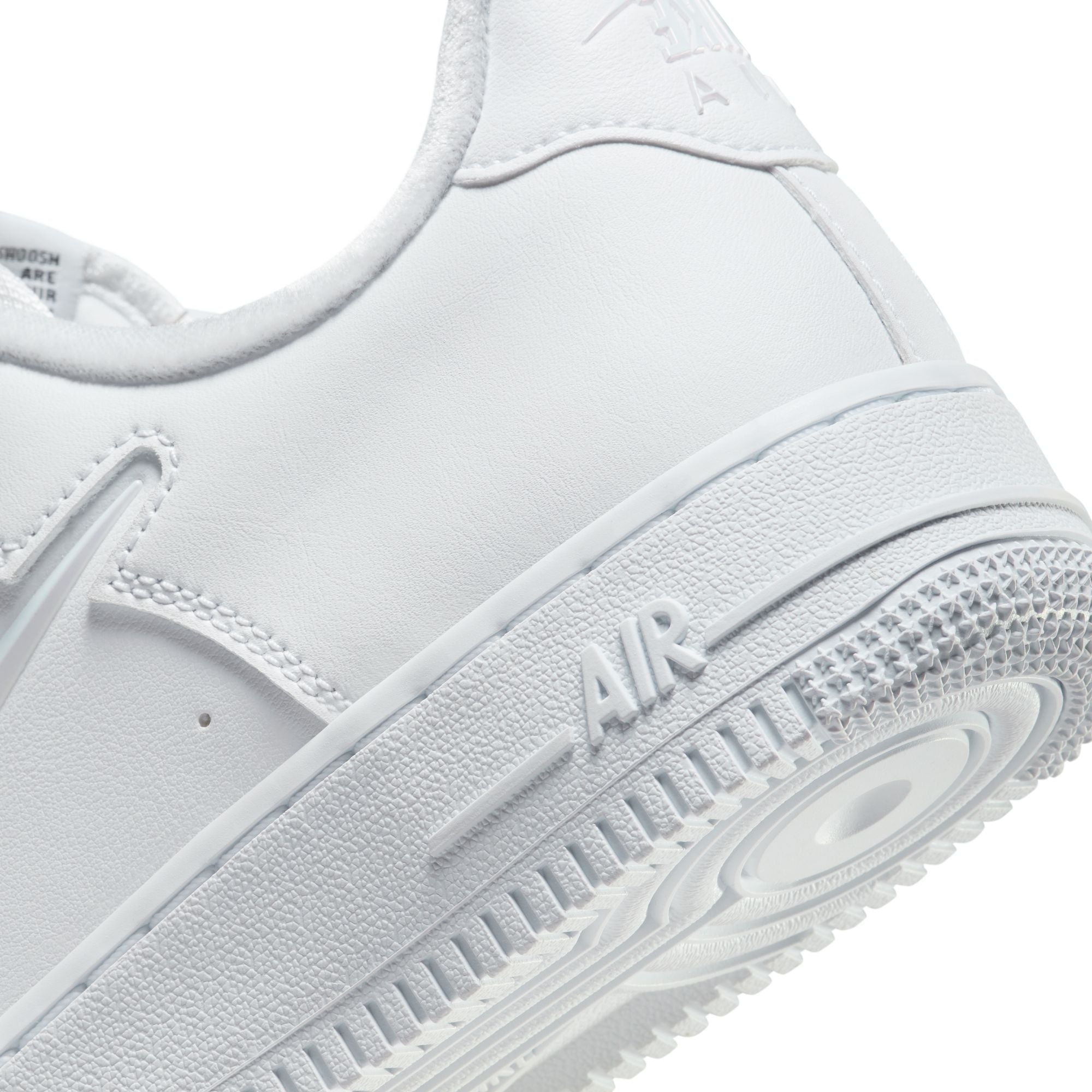 Air Force 1 '07 W - INVINCIBLE