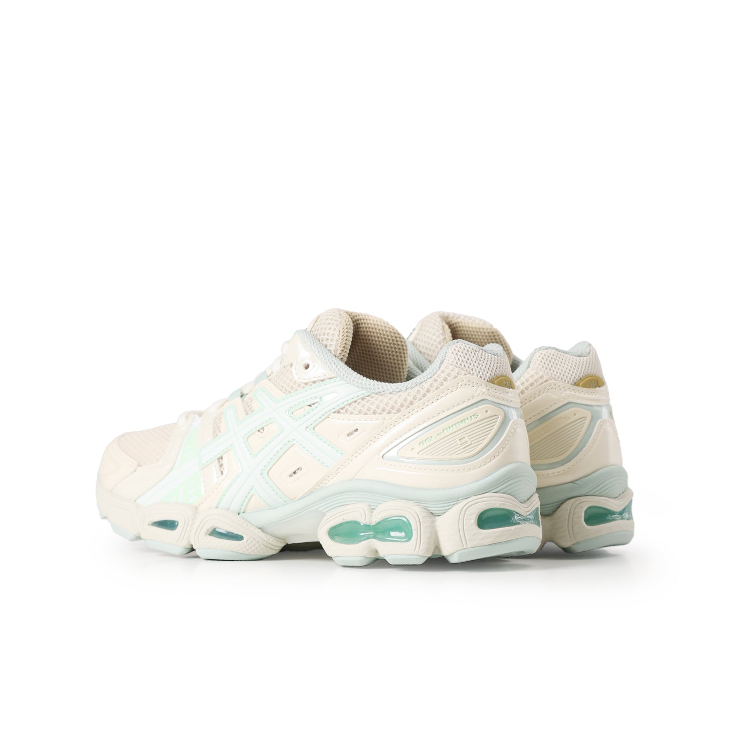 Women's Gel-Nimbus 9 - INVINCIBLE