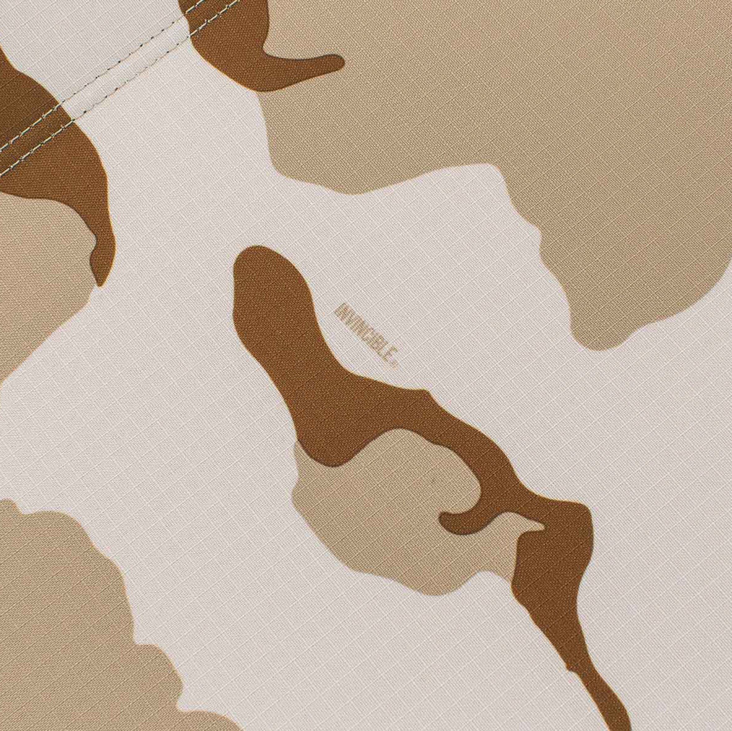 Invincible x Helinox Tac. Bench - INVINCIBLE