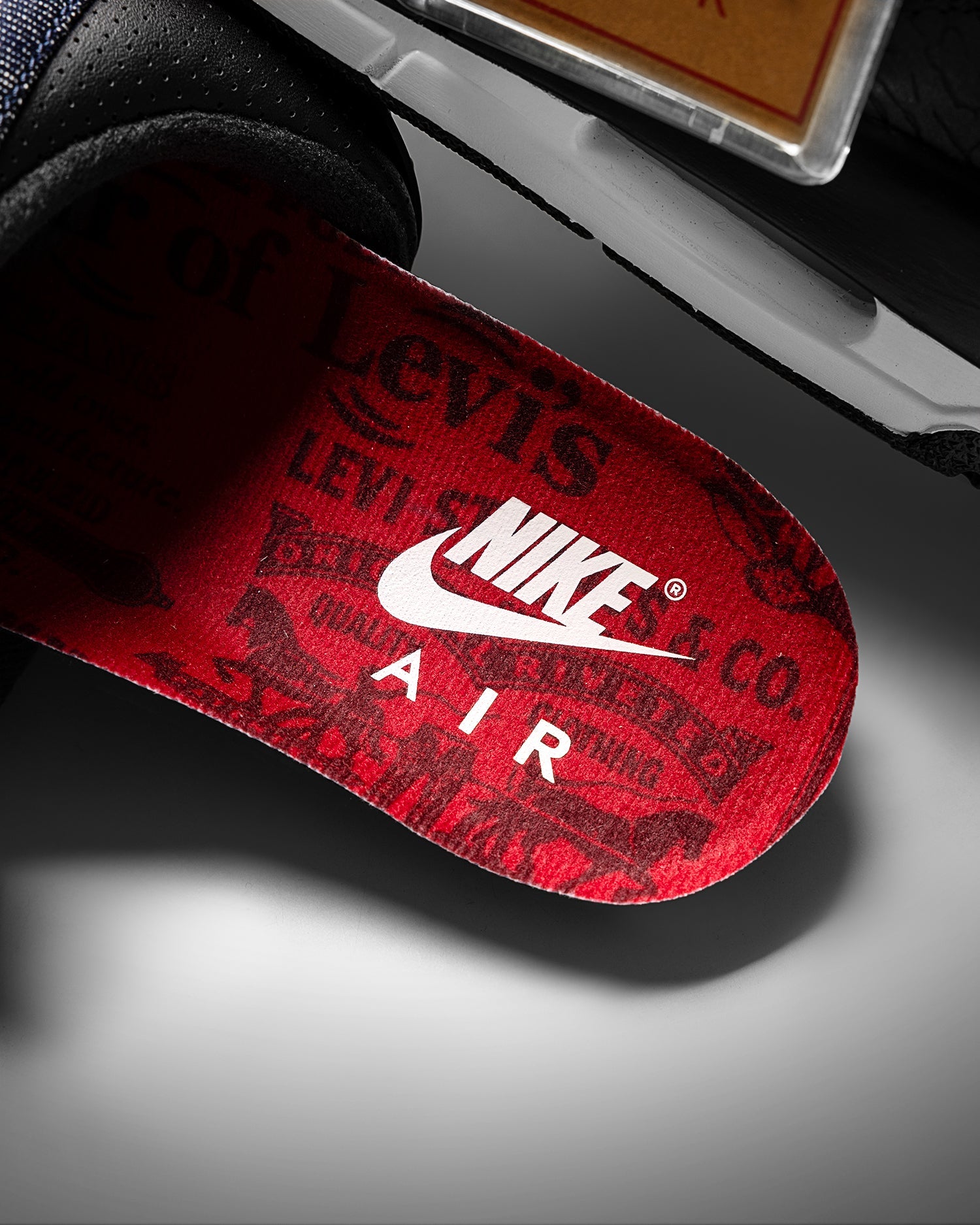 Air Jordan 3 x Levi's® 