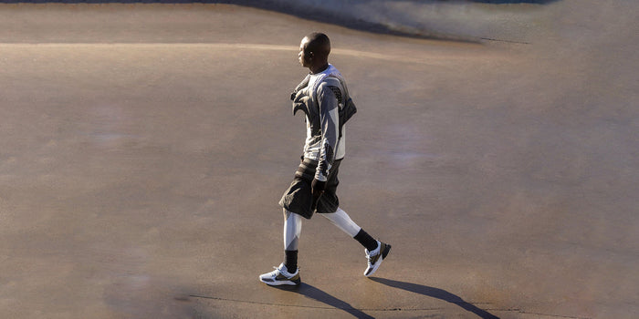 the nike lunar roam pure platinum on foot