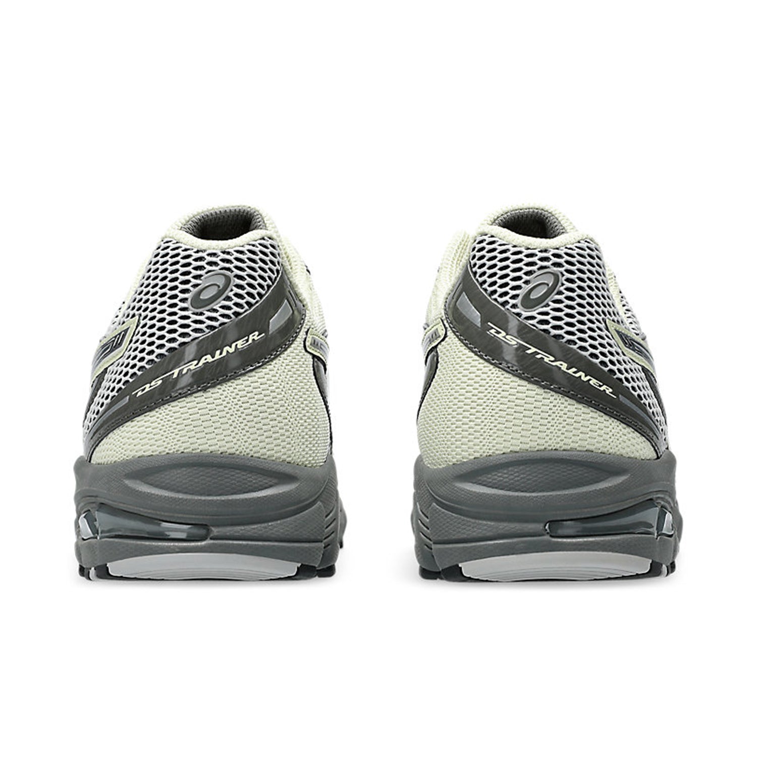 Gel-DS Trainer 14 - INVINCIBLE
