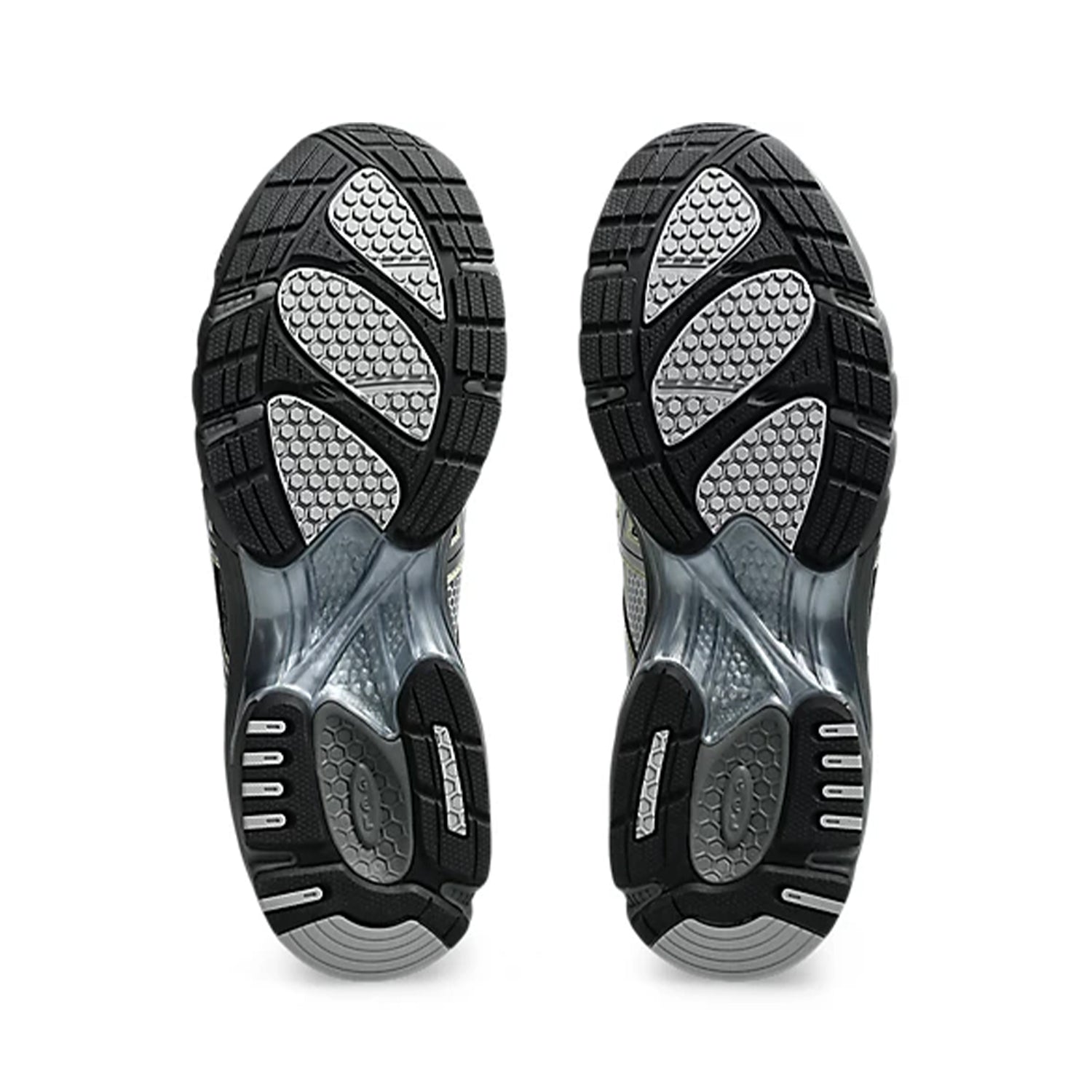 Gel-DS Trainer 14 - INVINCIBLE