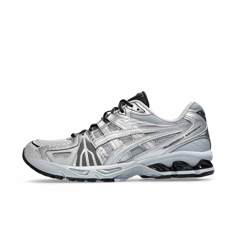 Gel-Kayano Legacy - INVINCIBLE
