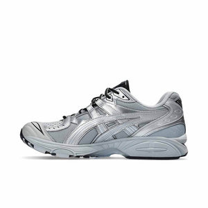 
                  
                    Gel-Kayano Legacy - INVINCIBLE
                  
                