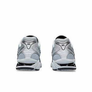 
                  
                    Gel-Kayano Legacy - INVINCIBLE
                  
                