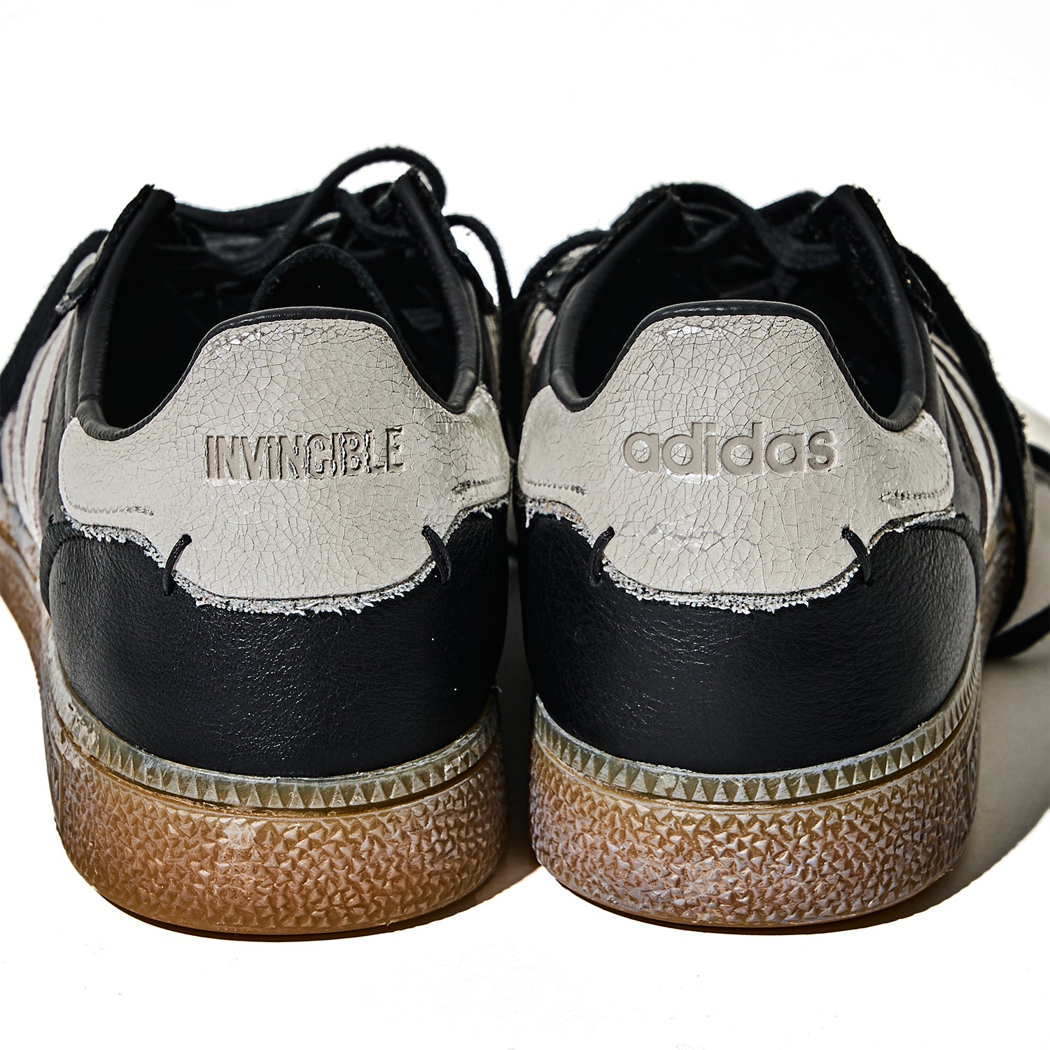 靴 Invincible x adidas Handball Spezial Adidas x INVINCIBLE Handball Spezial – INVINCIBLE Indonesia