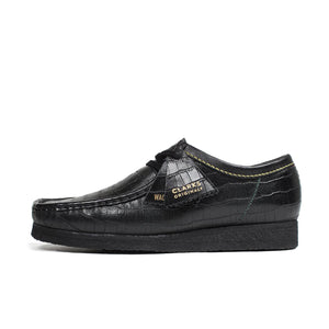 
                  
                    Clarks / Crocodile Wallabee - INVINCIBLE
                  
                