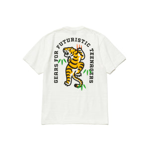 
                  
                    Pocket T-Shirt - INVINCIBLE
                  
                