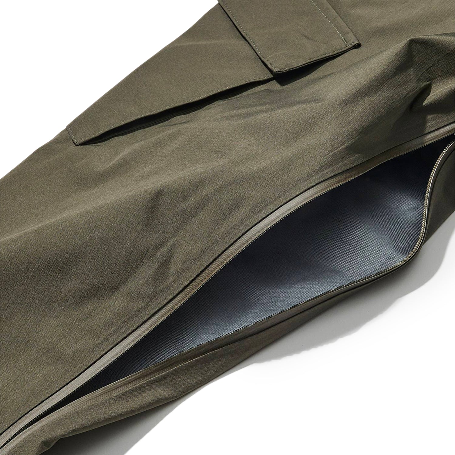 M Goretex Hybrid Hardshell Jacket - INVINCIBLE