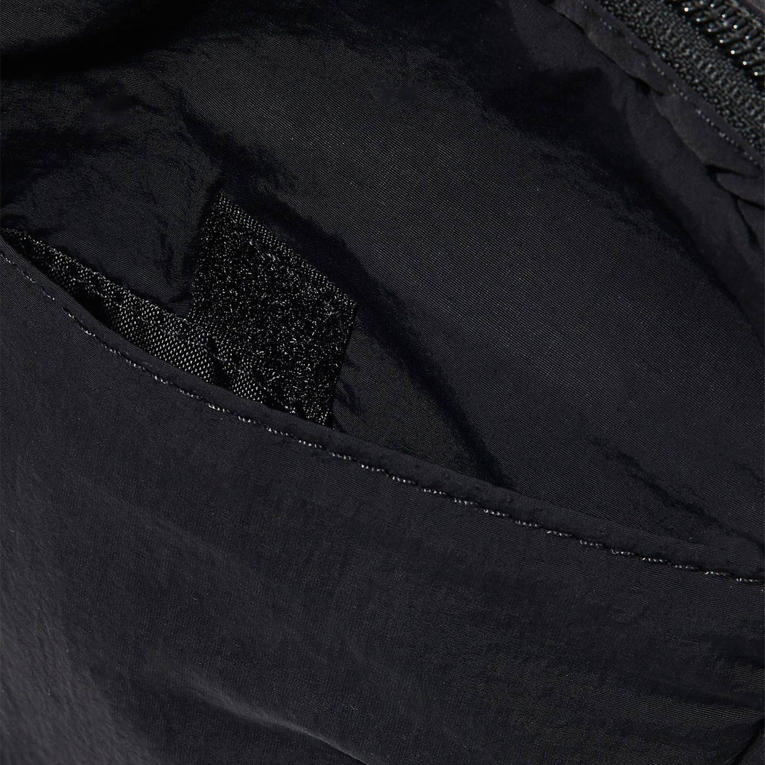 U Hybrid Shoulder Bag - INVINCIBLE