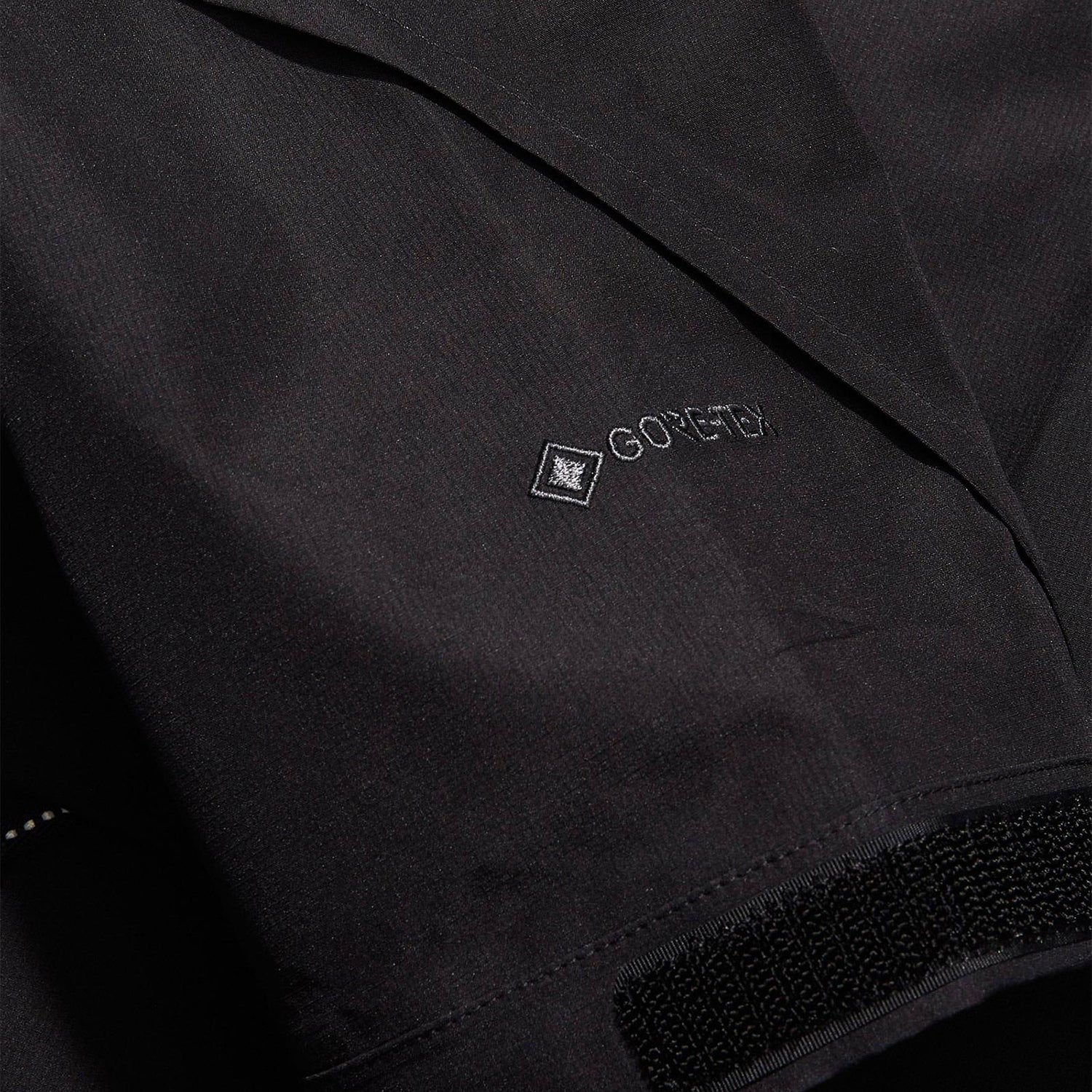 Goretex Hybrid Hardshell Jacket - INVINCIBLE