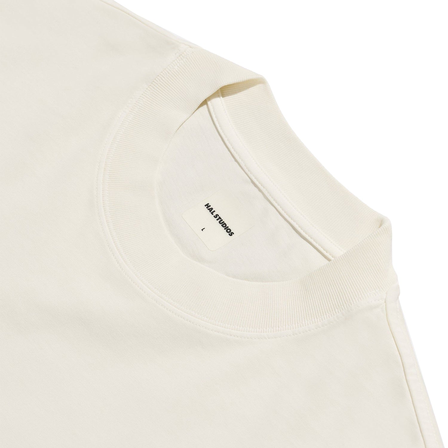 Halhaus T-Shirt - INVINCIBLE