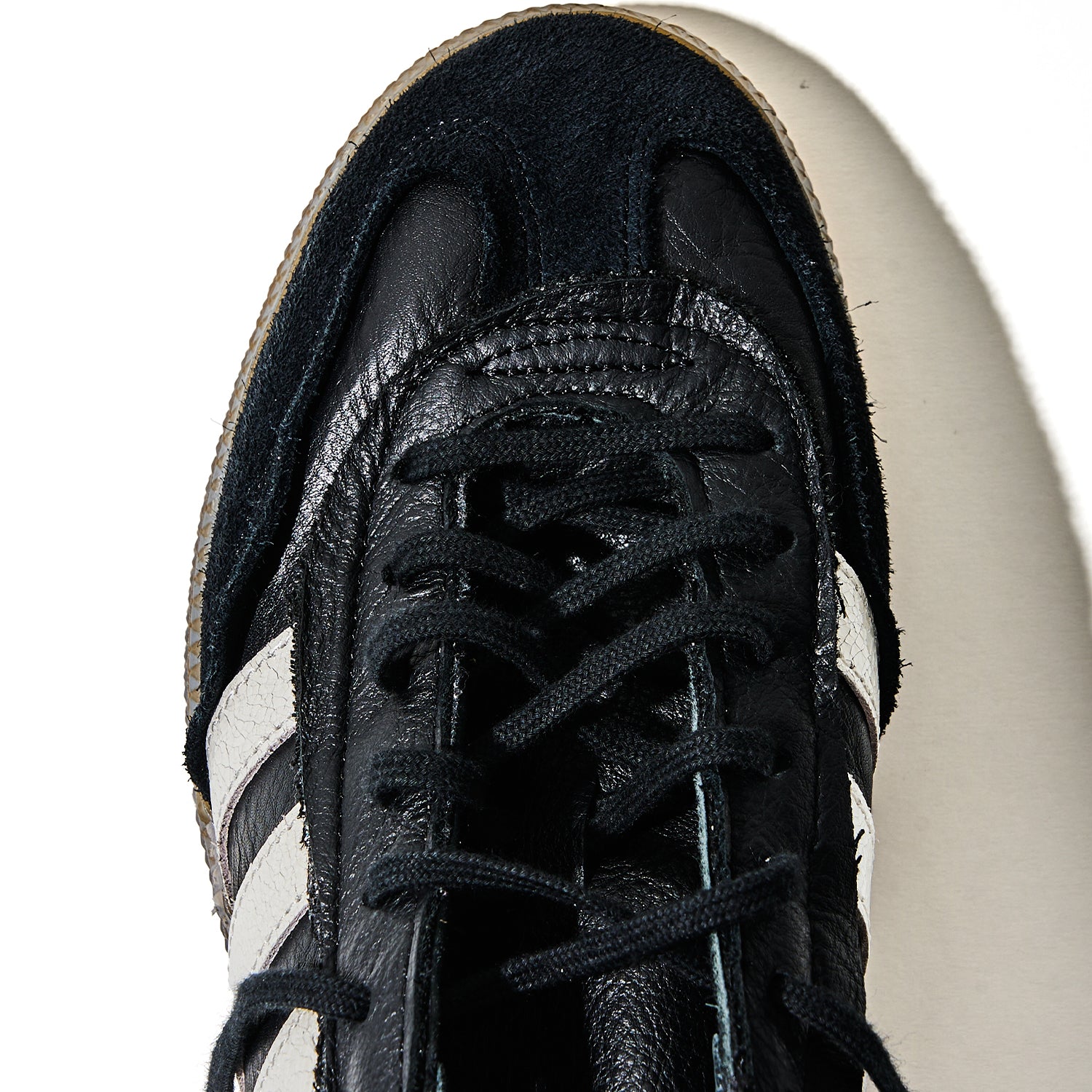 Adidas x INVINCIBLE Handball Spezial - INVINCIBLE
