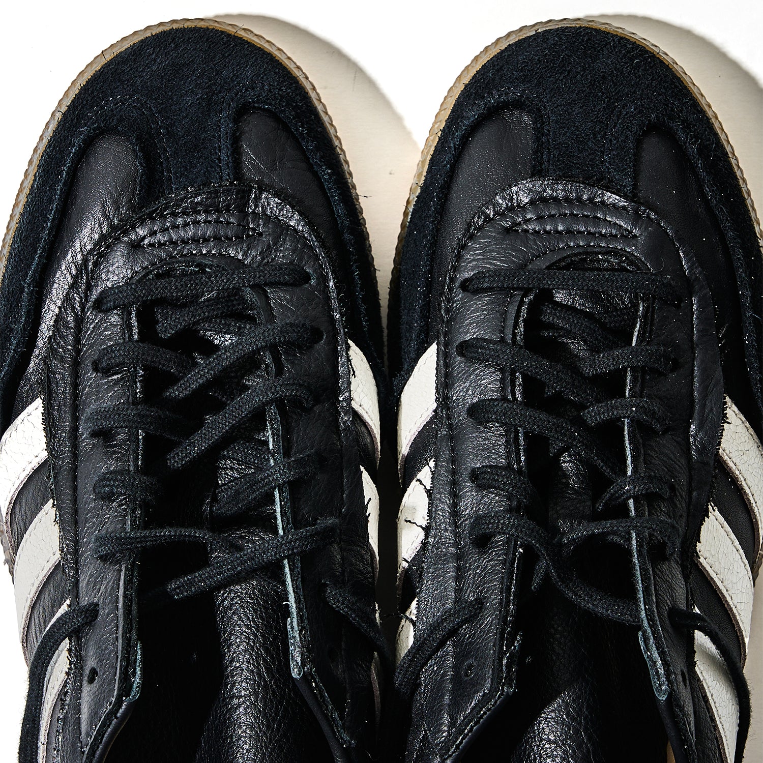 Adidas x INVINCIBLE Handball Spezial - INVINCIBLE