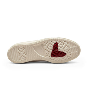 
                  
                    Chuck 70 Hi Hearts W - INVINCIBLE
                  
                