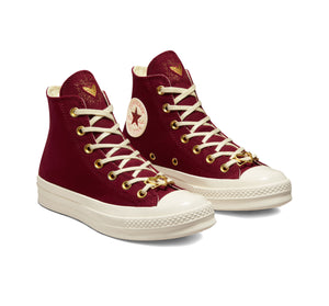
                  
                    Chuck 70 Hi Hearts W - INVINCIBLE
                  
                