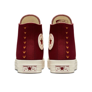 
                  
                    Chuck 70 Hi Hearts W - INVINCIBLE
                  
                