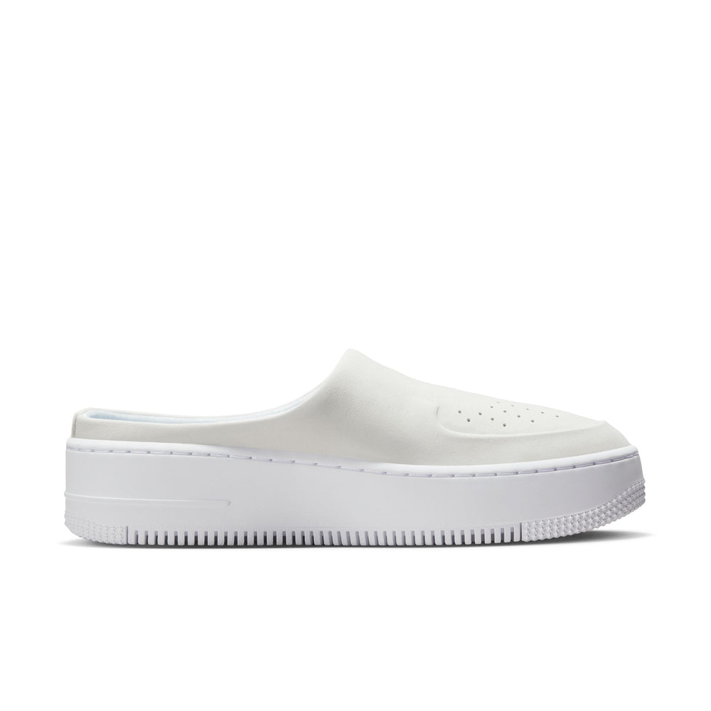 
                  
                    Air Force 1 Lover XX W - INVINCIBLE
                  
                