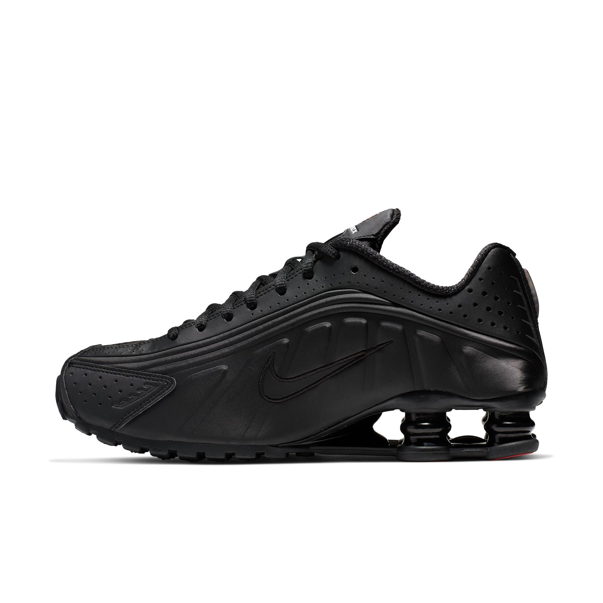Shox R4 - INVINCIBLE