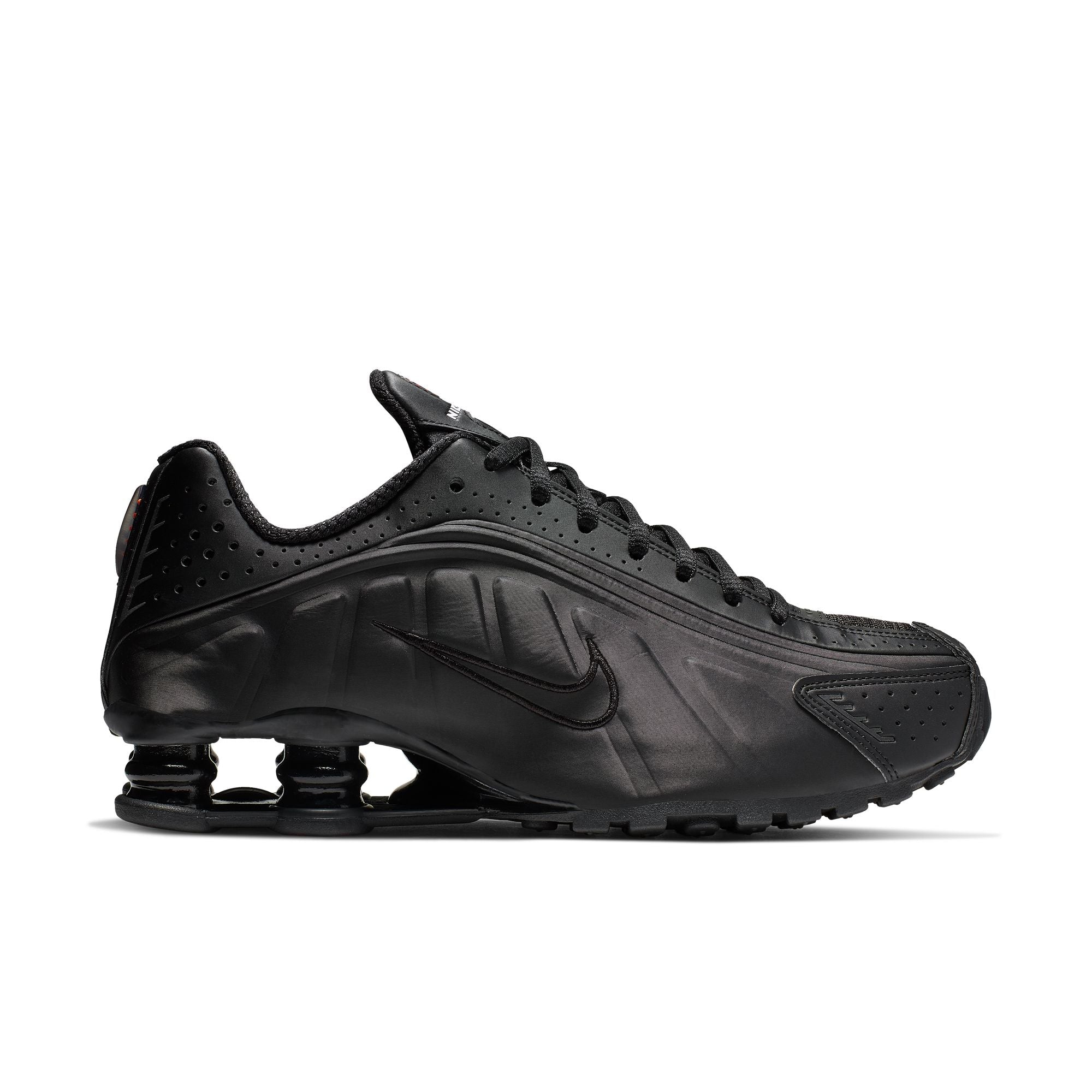 Shox R4 - INVINCIBLE