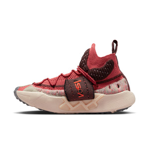 
                  
                    ISPA Sense Flyknit - INVINCIBLE
                  
                