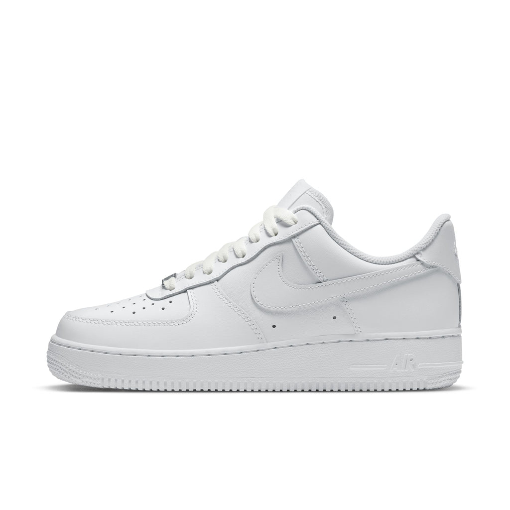 Air Force 1  07 W - INVINCIBLE