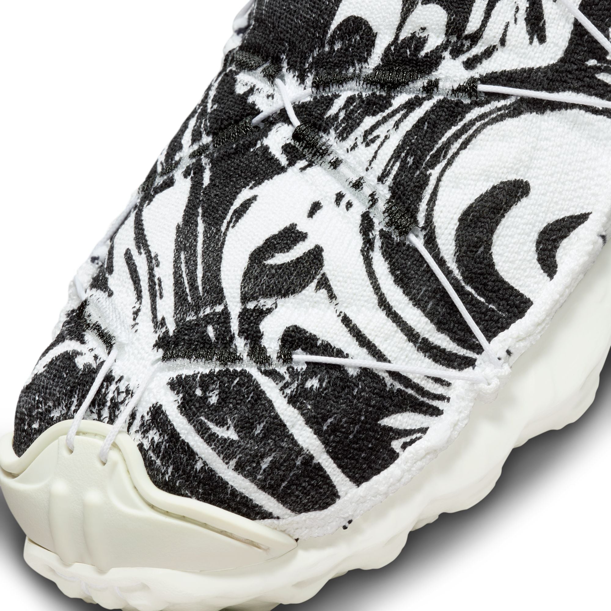 ISPA MindBody 'Black and White' - INVINCIBLE