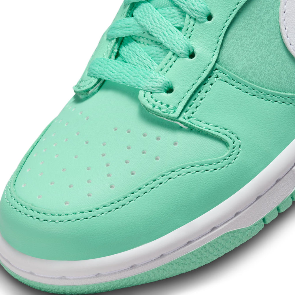 Dunk Low GS 'Emerald Rise' - INVINCIBLE