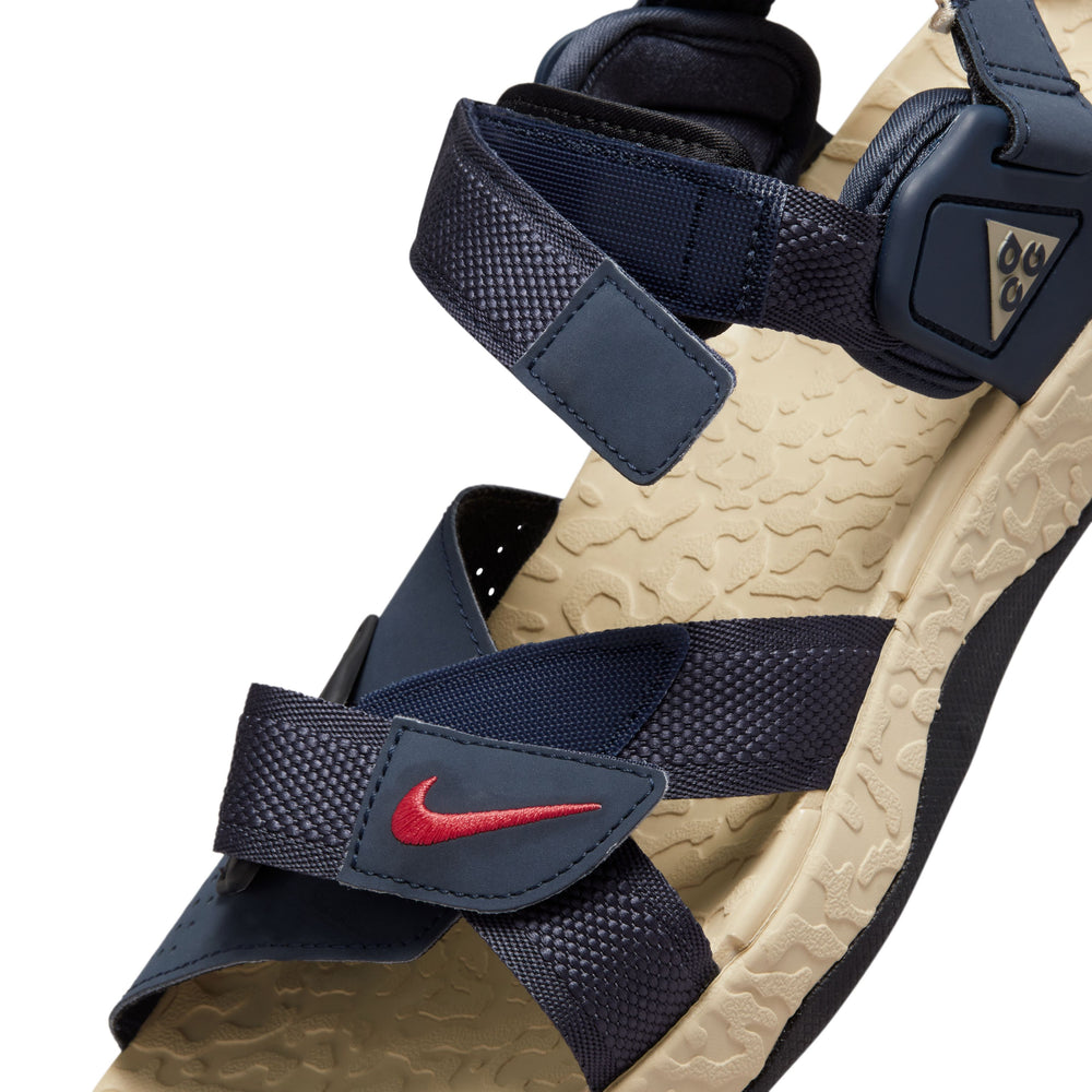 
                  
                    ACG Air Deschutz+ - INVINCIBLE
                  
                