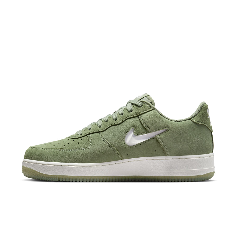 
                  
                    Air Force 1 Low Retro 'Green Suede' - INVINCIBLE
                  
                