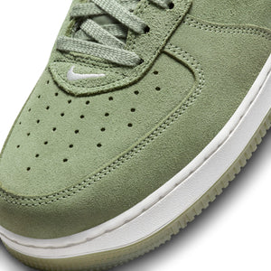
                  
                    Air Force 1 Low Retro 'Green Suede' - INVINCIBLE
                  
                