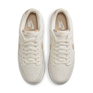 
                  
                    Dunk Low Retro 'Phantom Sanddrift' - INVINCIBLE
                  
                