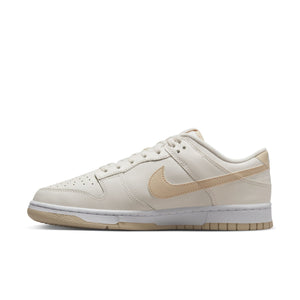 
                  
                    Dunk Low Retro 'Phantom Sanddrift' - INVINCIBLE
                  
                