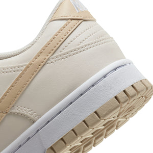 
                  
                    Dunk Low Retro 'Phantom Sanddrift' - INVINCIBLE
                  
                