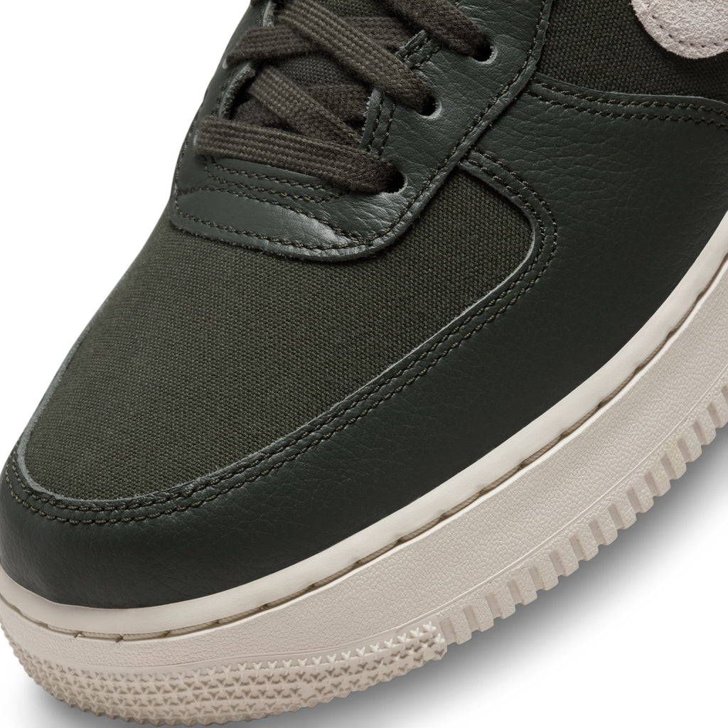 Air Force 1 Low 'Sequoia' - INVINCIBLE