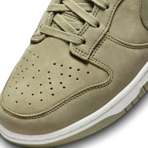 
                  
                    Dunk Low PRM MF 'Neutral Olive' W - INVINCIBLE
                  
                