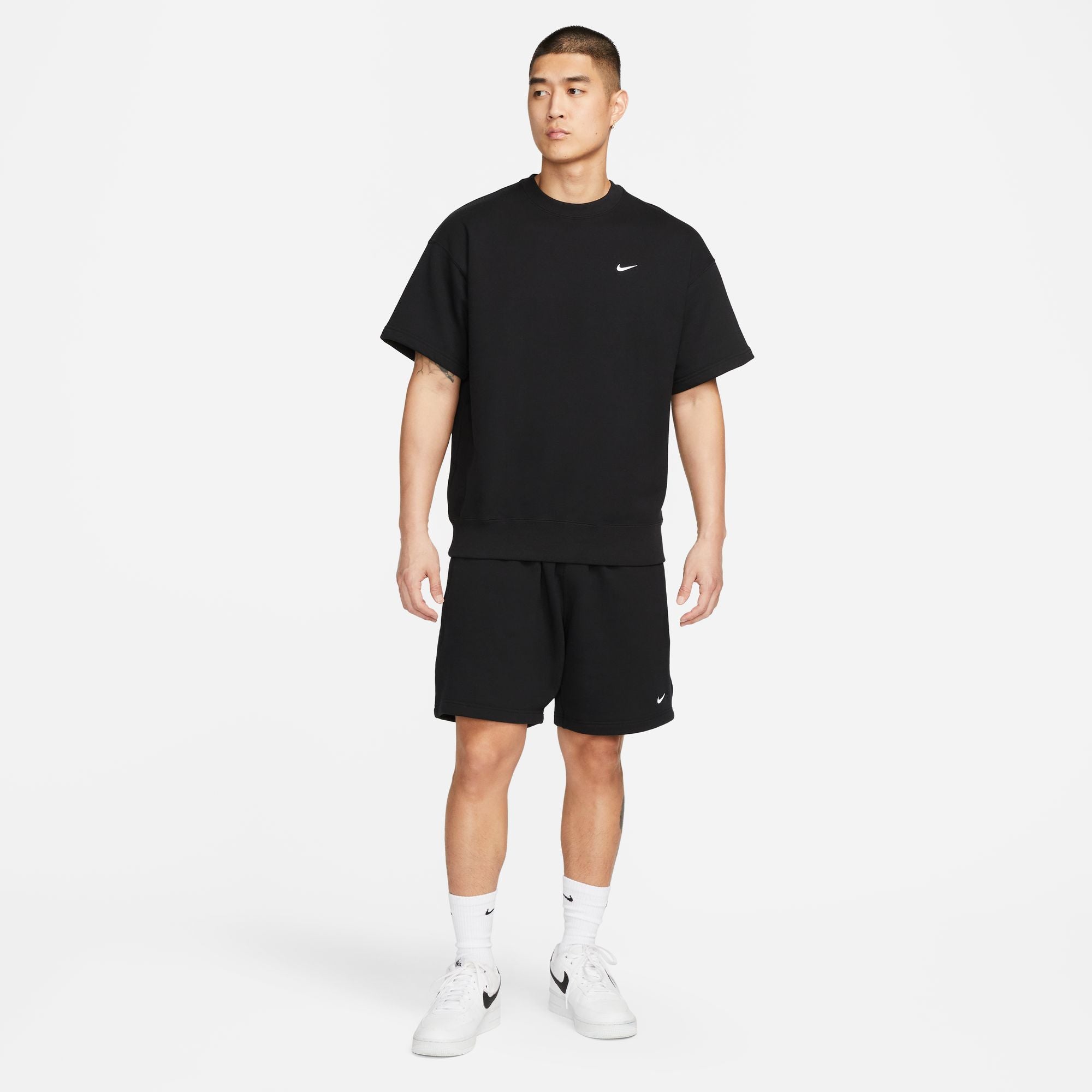 Solo Swoosh Short-Sleeve French Terry Top - INVINCIBLE