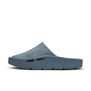 
                  
                    Jordan Hex Mule W - INVINCIBLE
                  
                