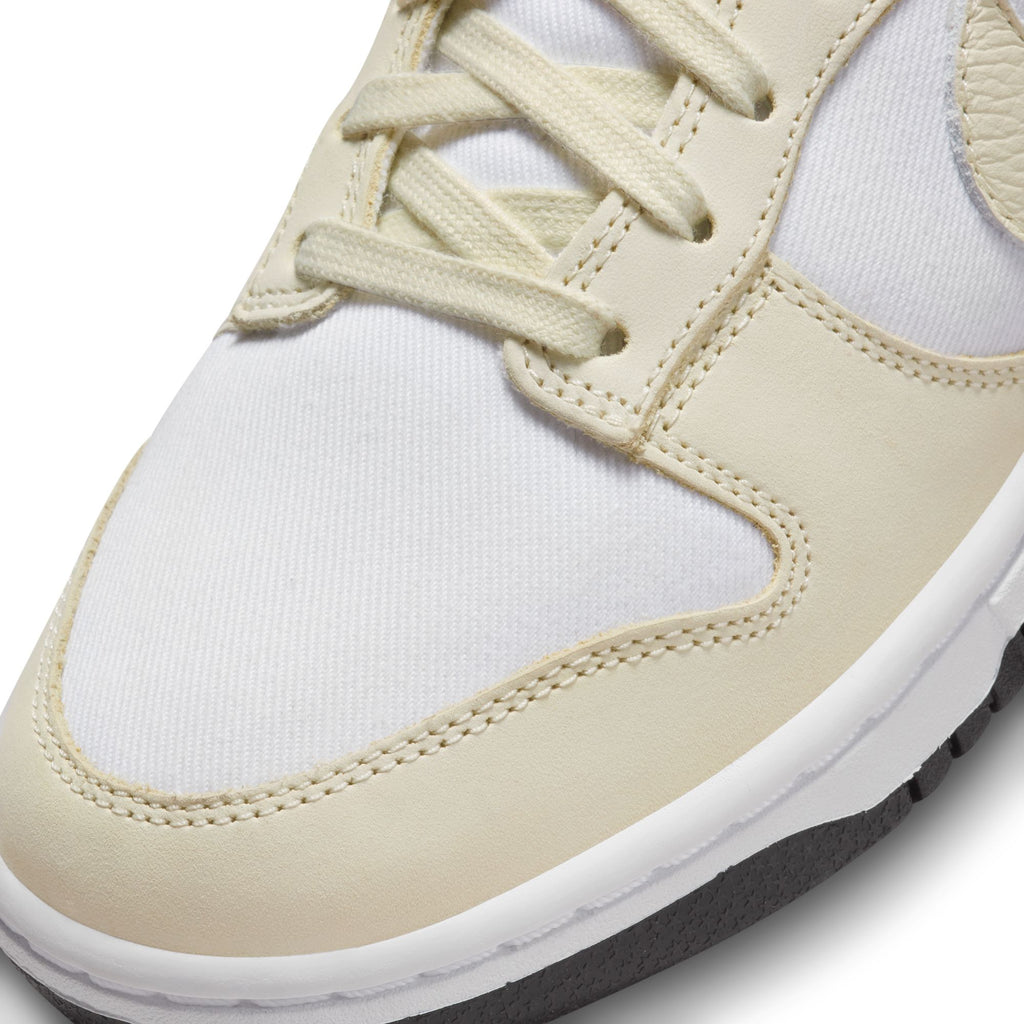 Dunk Low W 'Coconut Milk' - INVINCIBLE