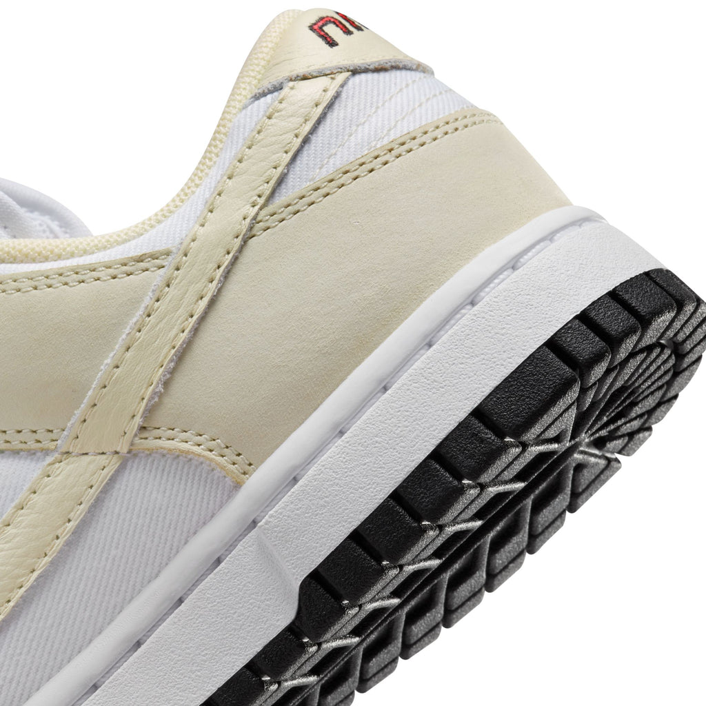 Dunk Low W 'Coconut Milk' - INVINCIBLE