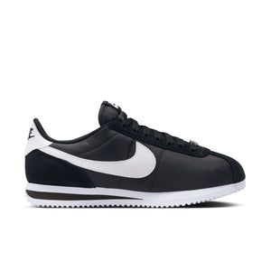 
                  
                    Cortez 'Black and White' W - INVINCIBLE
                  
                