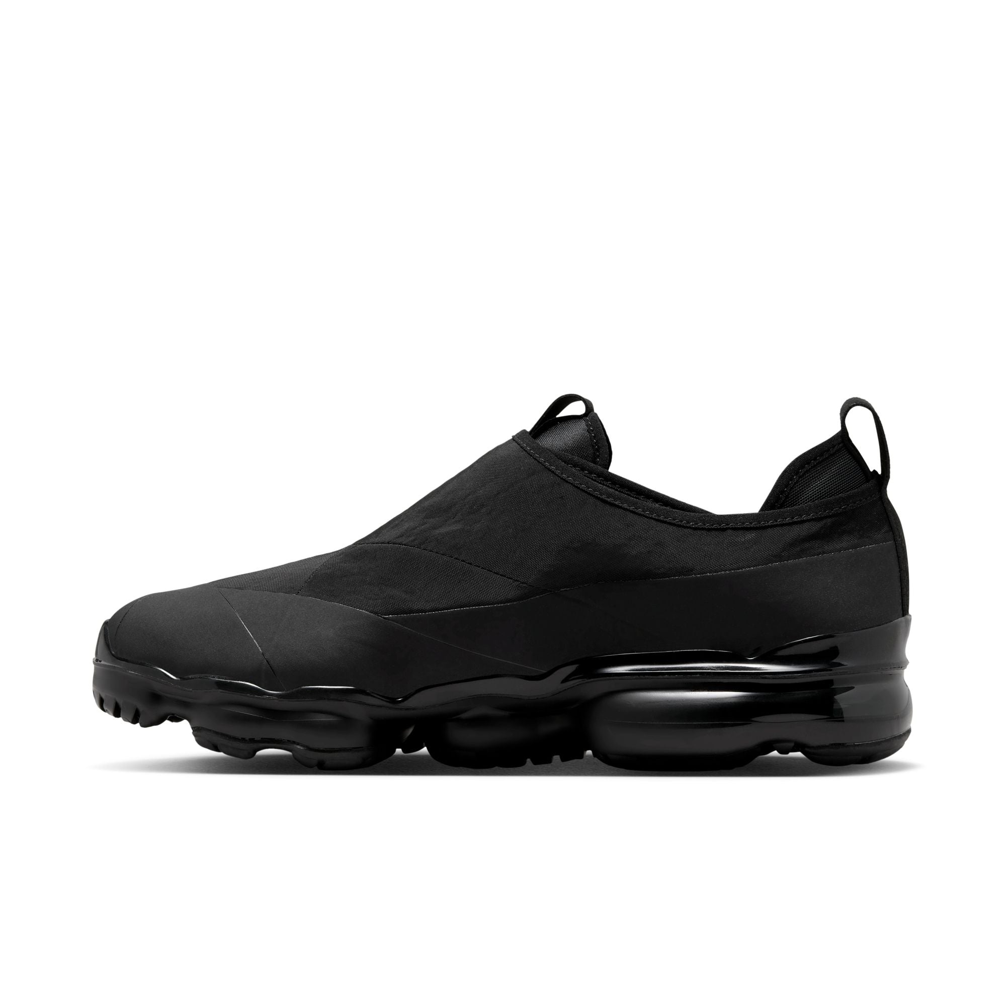 Air VaporMax Moc Roam - INVINCIBLE