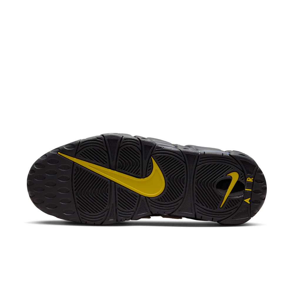 
                  
                    Air More Uptempo Low SP x AMBUSH® - INVINCIBLE
                  
                