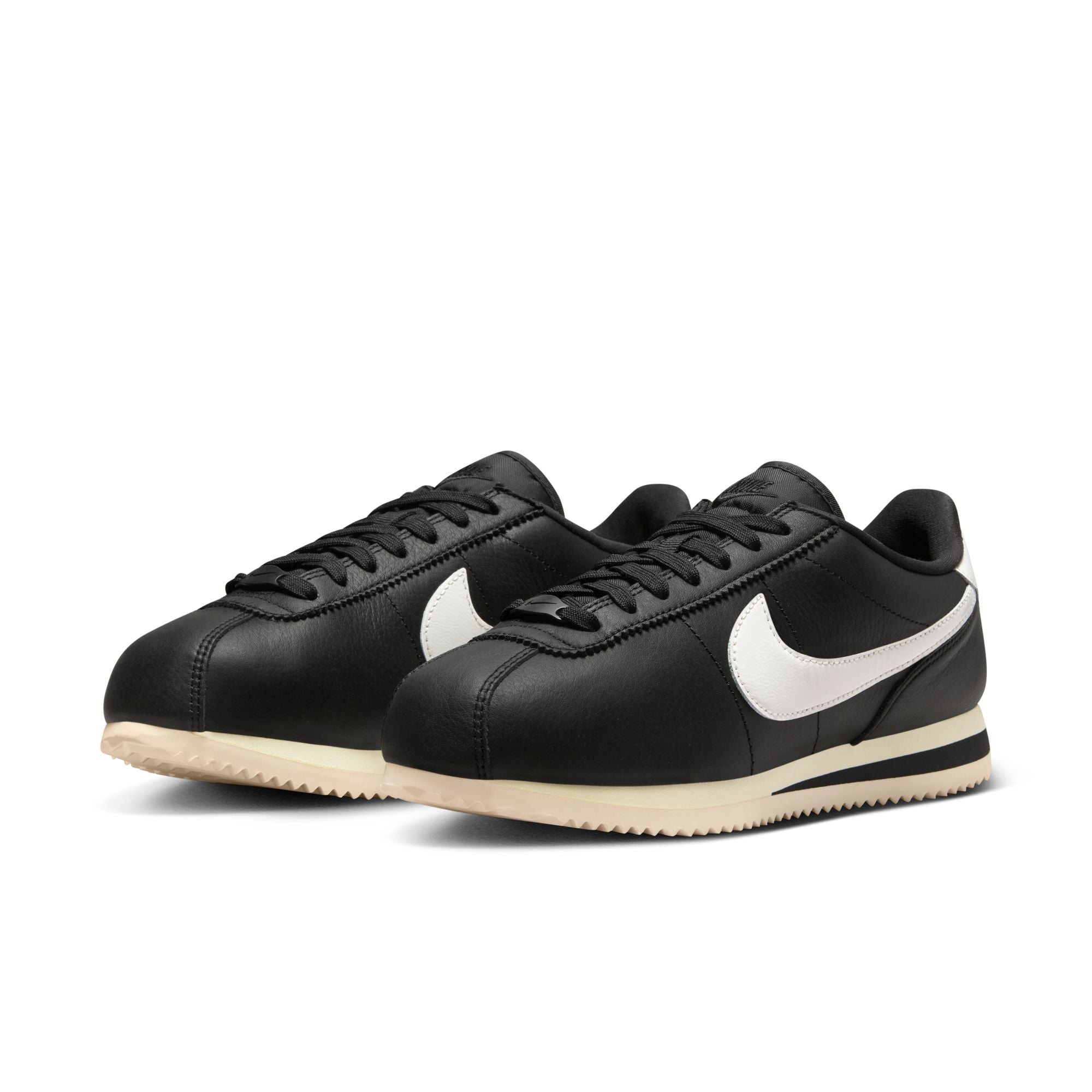 Cortez 23 Premium 'Black and Sail' W - INVINCIBLE