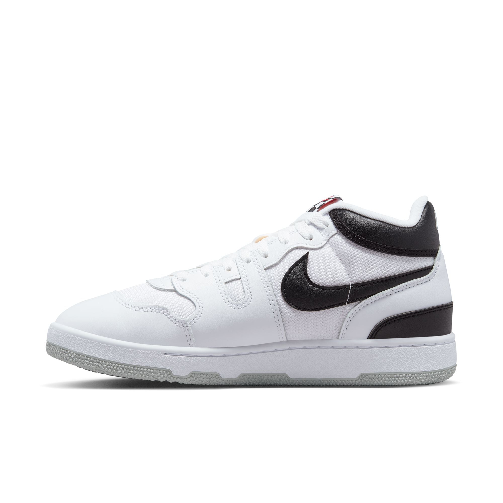 Nike Attack 'Black and White' - INVINCIBLE