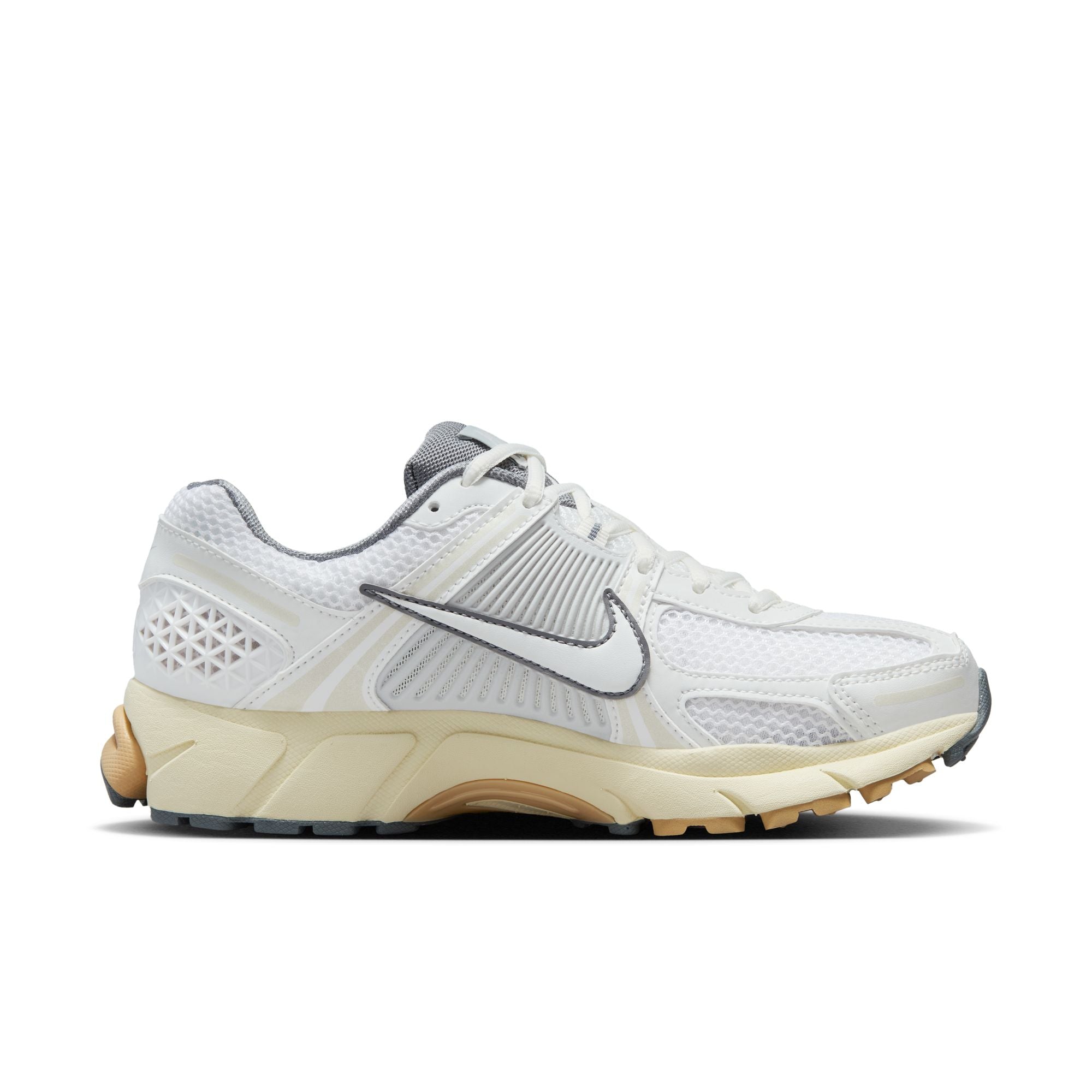 Women's Zoom Vomero 5 'Summit White Pure Platinum' - INVINCIBLE