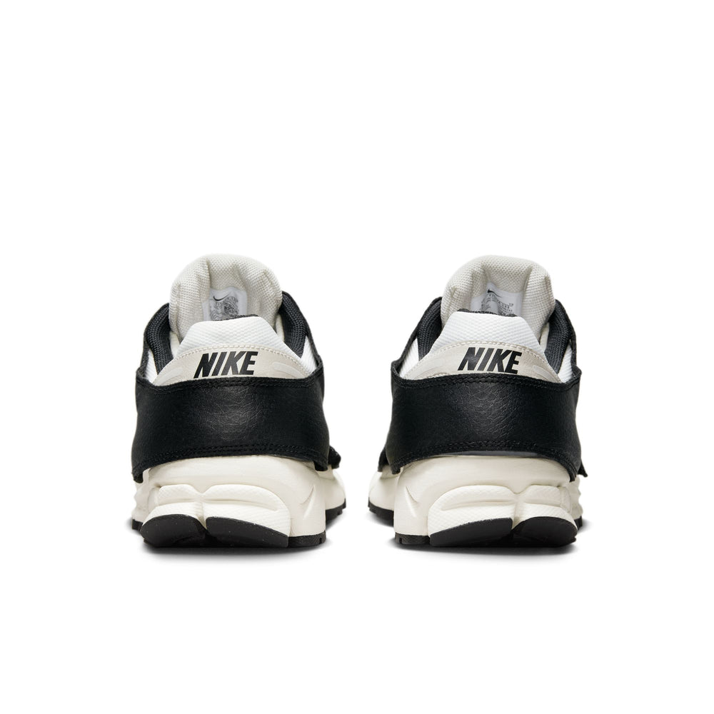 
                  
                    Zoom Vomero 5 PRM 'Timeless' W - INVINCIBLE
                  
                