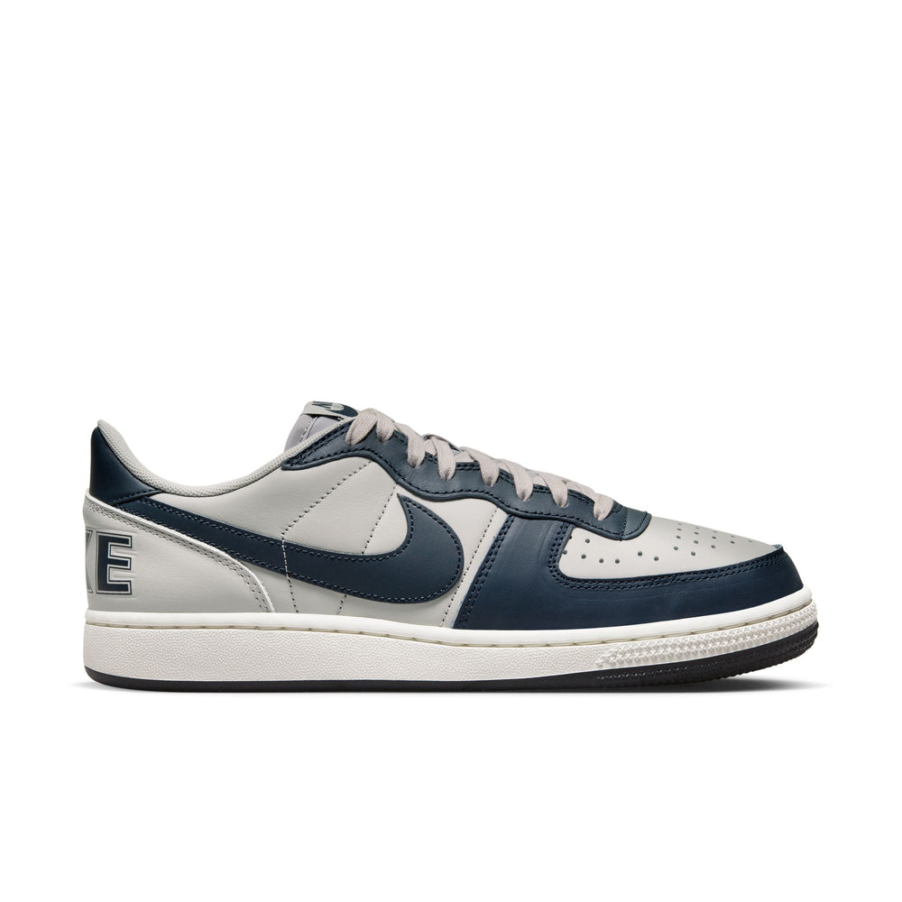 
                  
                    Terminator Low 'Georgetown' - INVINCIBLE
                  
                